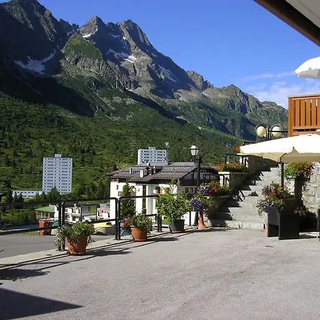 Hotel Orchidea Passo del Tonale